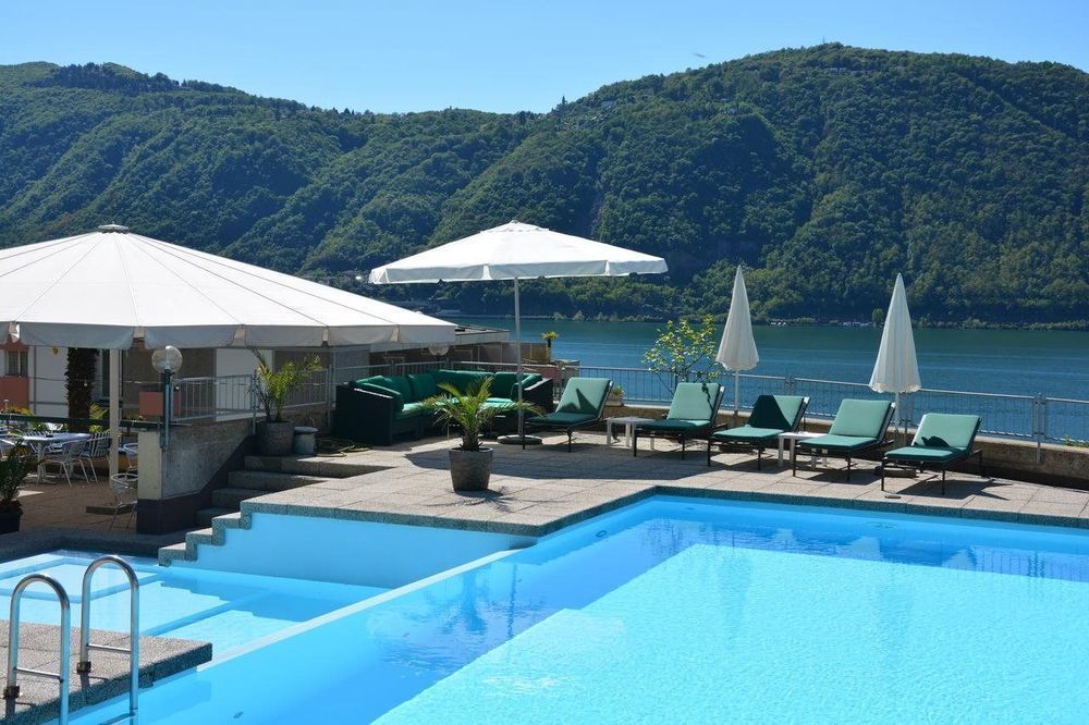 Hotel Campione บิซโซน ภายนอก รูปภาพ